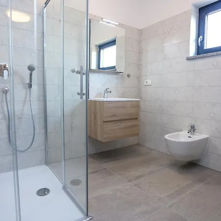 Jacky In For 8 People With Private Pool Just 900 Meters From Sea וילה פורץ