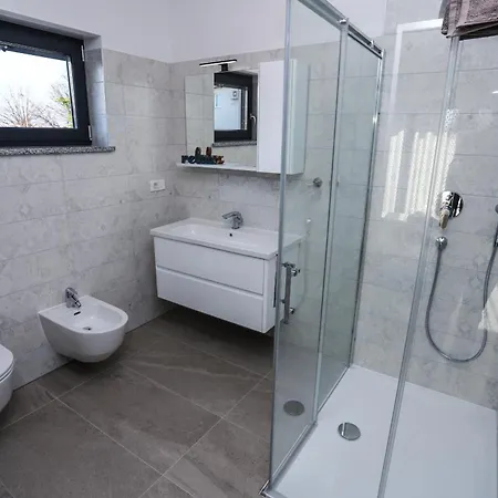 וילה Jacky In For 8 People With Private Pool Just 900 Meters From Sea *