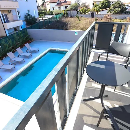Jacky In For 8 People With Private Pool Just 900 Meters From Sea וילה *