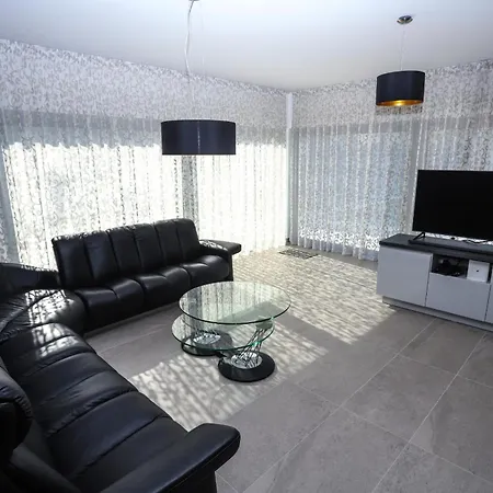 Jacky In For 8 People With Private Pool Just 900 Meters From Sea וילה פורץ