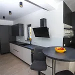 Jacky In For 8 People With Private Pool Just 900 Meters From Sea Βίλα